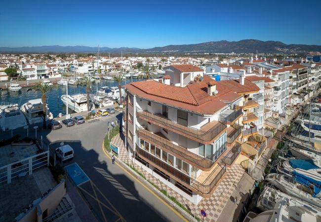 Apartment in Empuriabrava - ILA01 PORT NAUTIC