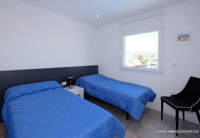 Villa in Empuriabrava - LV02 FRESER