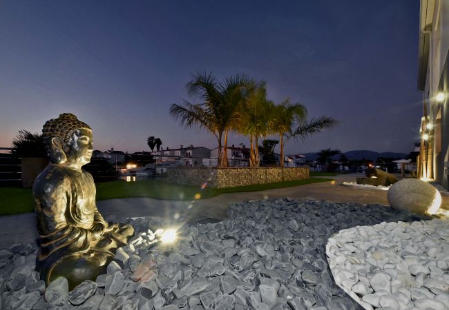 Villa in Empuriabrava - LV04 FRESER