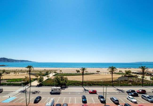 Apartment in Empuriabrava - ILA07 BAHIA