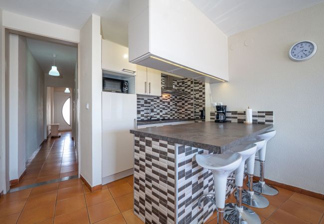 Apartment in Empuriabrava - ILA30 POBLAT TIPIC