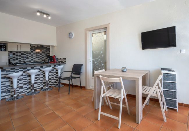 Apartment in Empuriabrava - ILA30 POBLAT TIPIC