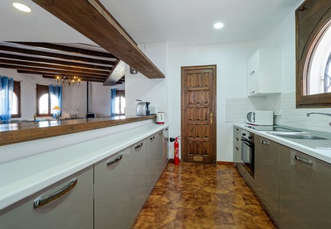 Villa in Empuriabrava - LV28 CAP RAS