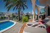 Villa in Empuriabrava - LV28 CAP RAS