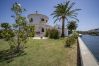 Villa in Empuriabrava - LV28 CAP RAS