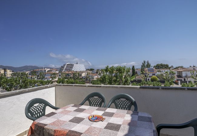 Apartment in Empuriabrava - ILA36 SAN MORI