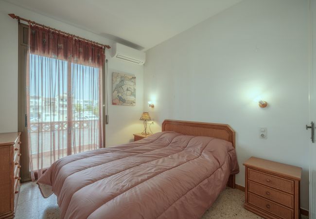 Townhouse in Empuriabrava - LV12 SALINS