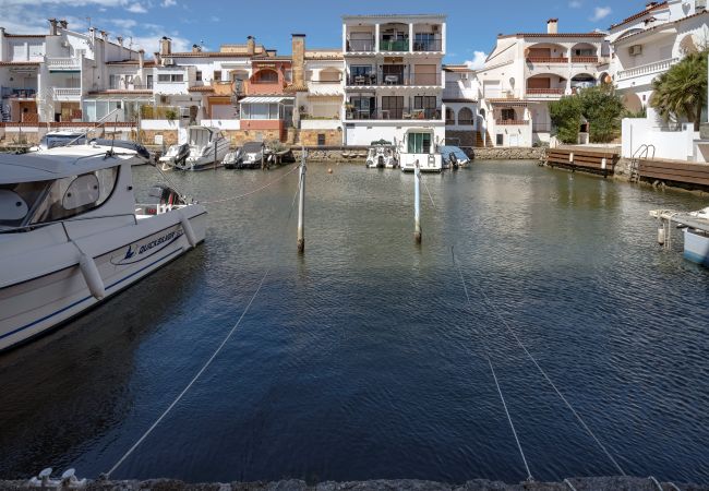 Apartment in Empuriabrava - ILA32 PORT MISTRAL