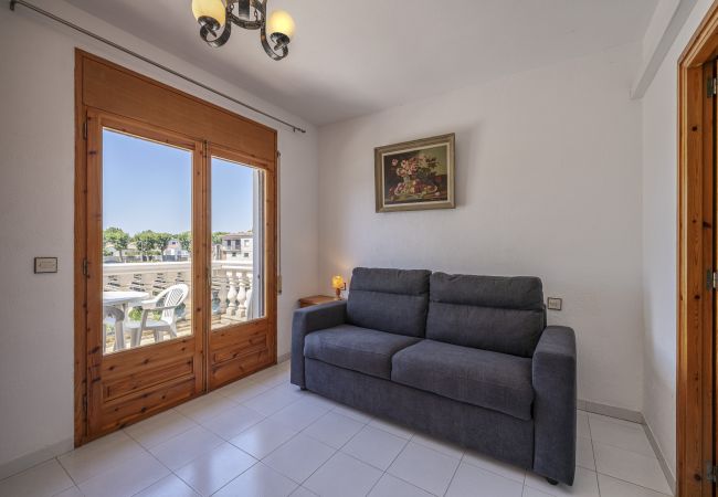 Villa in Empuriabrava - LV10 ALBERES