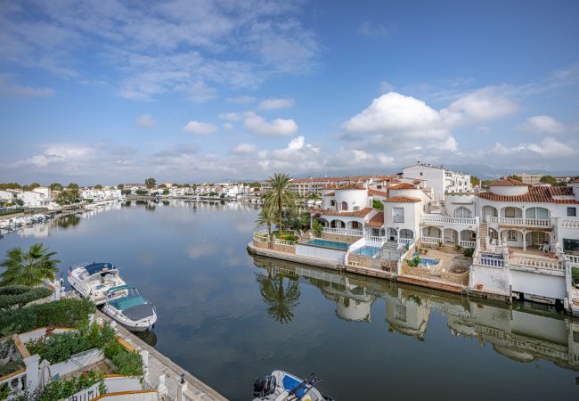 Apartment in Empuriabrava - ILA35