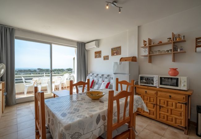 Apartment in Empuriabrava - ILA23 DELTA MUGA PARCK