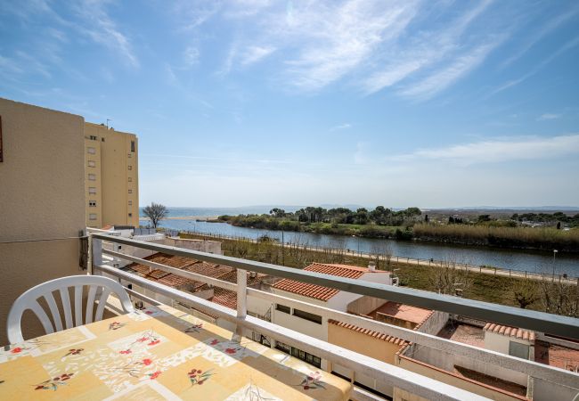 Apartment in Empuriabrava - ILA23 DELTA MUGA PARCK