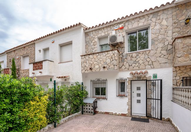 Townhouse in Empuriabrava - LV41 liobregat