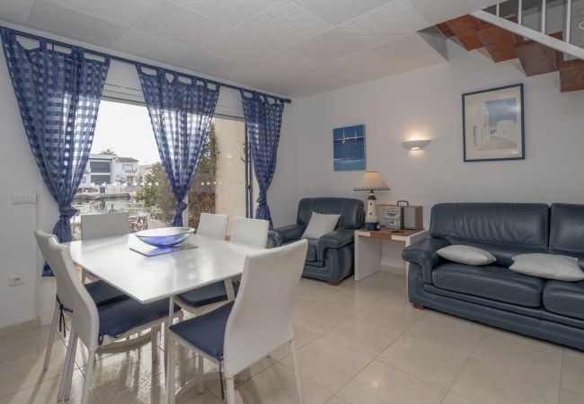 Townhouse in Empuriabrava - LV21 LIOBREGAT