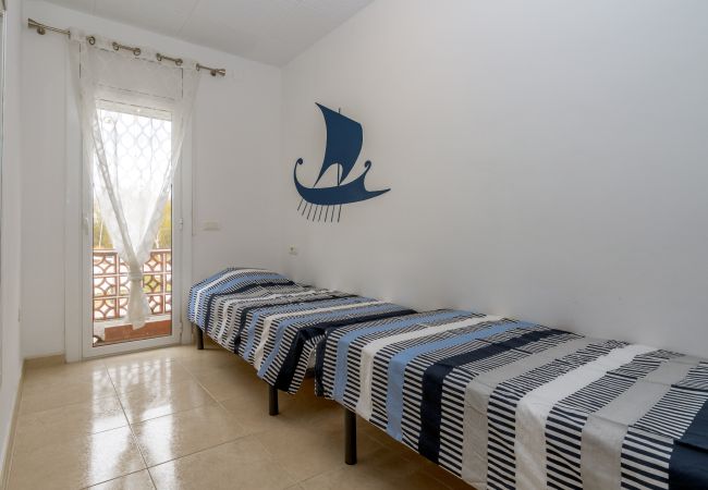 Townhouse in Empuriabrava - LV21 LIOBREGAT