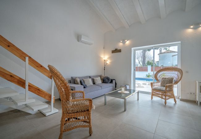 House in Empuriabrava - ILV01 MONGRI