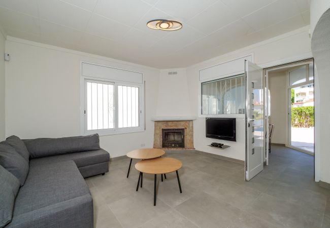 House in Empuriabrava - LV14 FRANCOLI