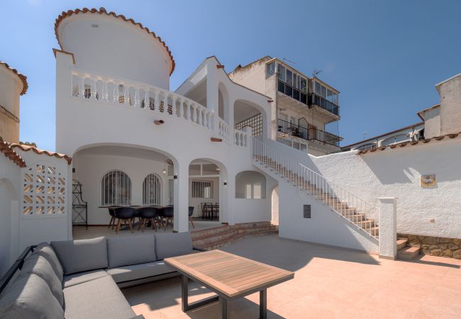 House in Empuriabrava - LV14 FRANCOLI