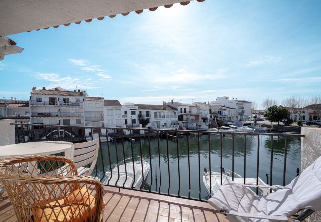 Terraced House in Empuriabrava - LV07 PORT BANYULS
