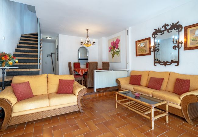 Terraced House in Empuriabrava - LV07 PORT BANYULS