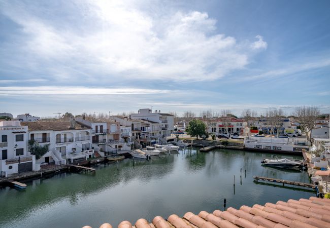 Terraced House in Empuriabrava - LV07 PORT BANYULS