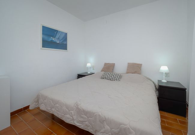 Terraced House in Empuriabrava - LV07 PORT BANYULS