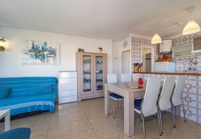 Apartment in Empuriabrava - ILA13 POBLAT TIPIC
