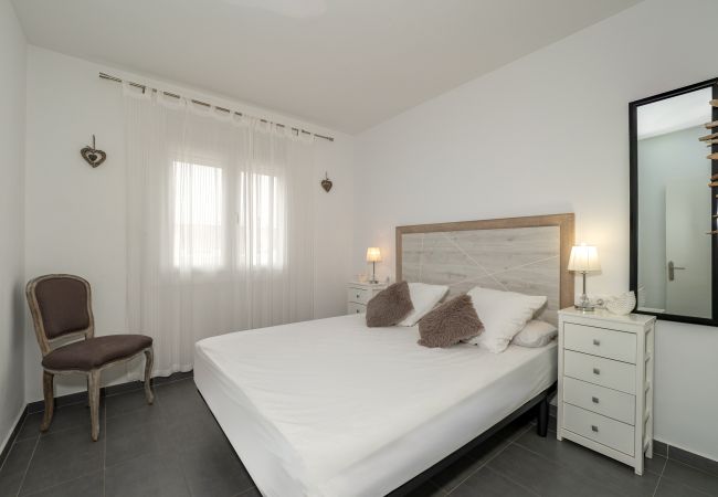 Apartment in Empuriabrava - ILA24