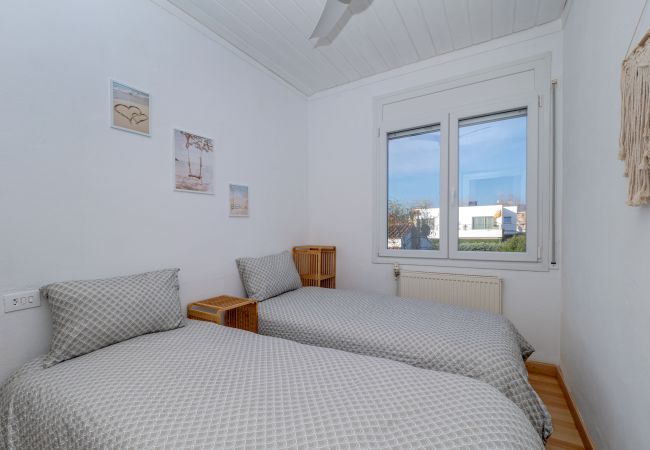 House in Empuriabrava - ILV03 MONTSENY