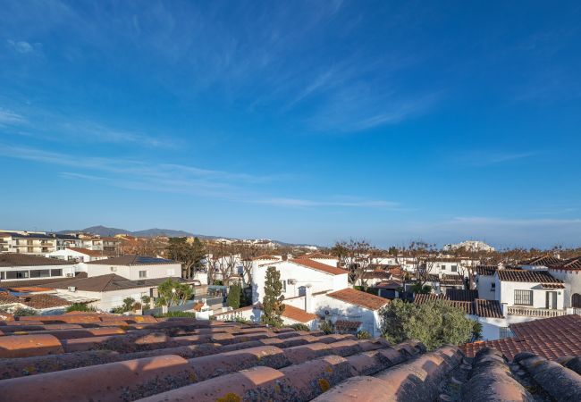 House in Empuriabrava - ILV03 MONTSENY