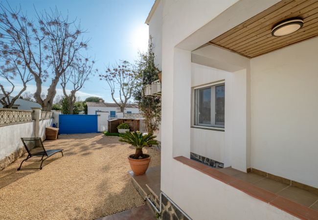 House in Empuriabrava - ILV03 MONTSENY