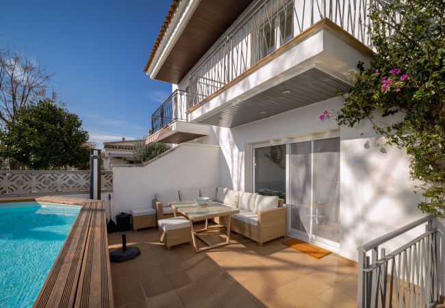 House in Empuriabrava - ILV03 MONTSENY