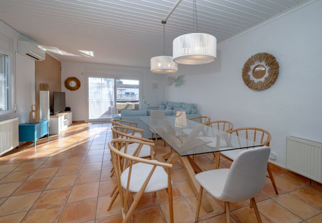 House in Empuriabrava - ILV03 MONTSENY