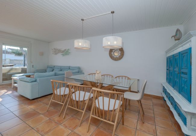 House in Empuriabrava - ILV03 MONTSENY